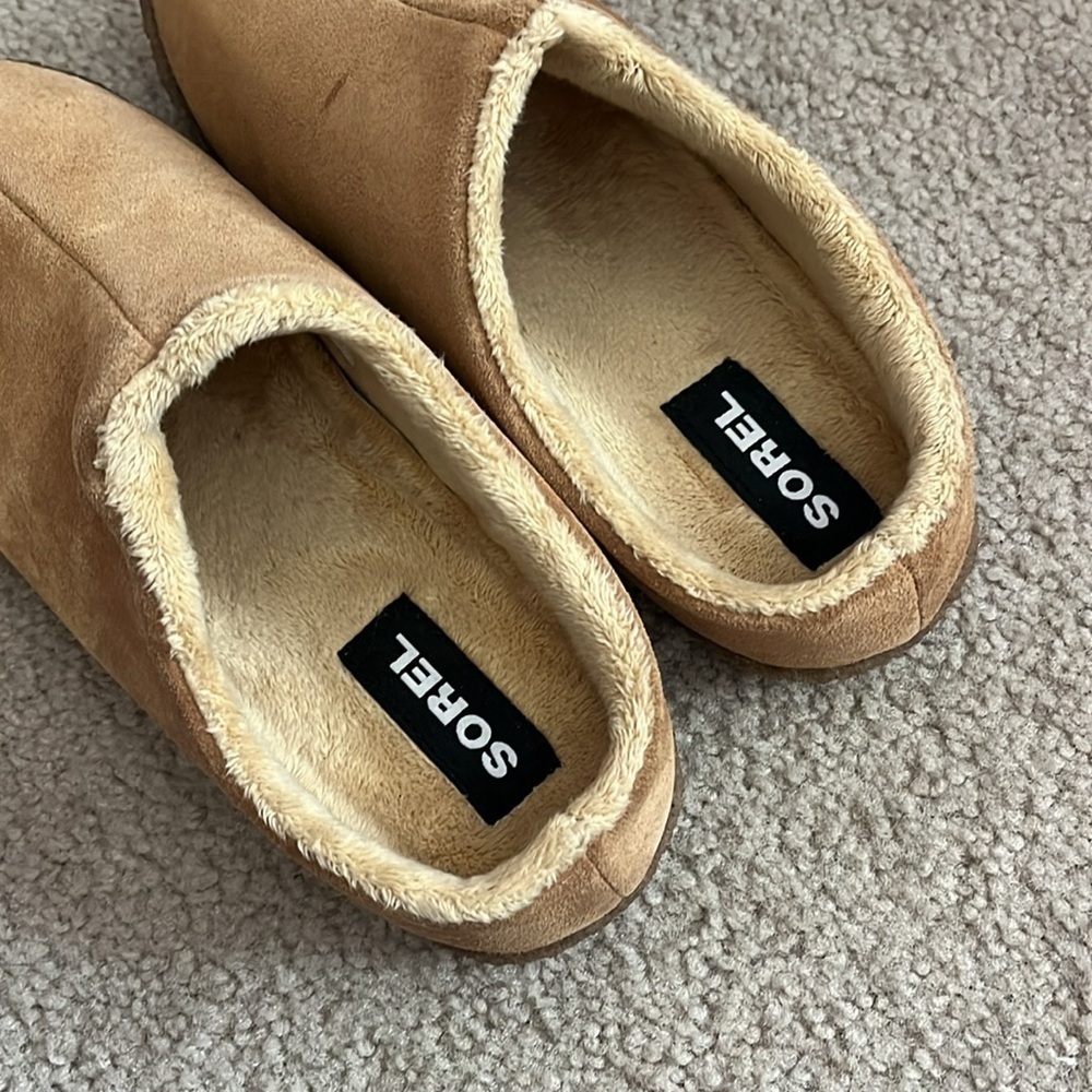 “Sorel Slippers size 4” - Picture 2 of 6